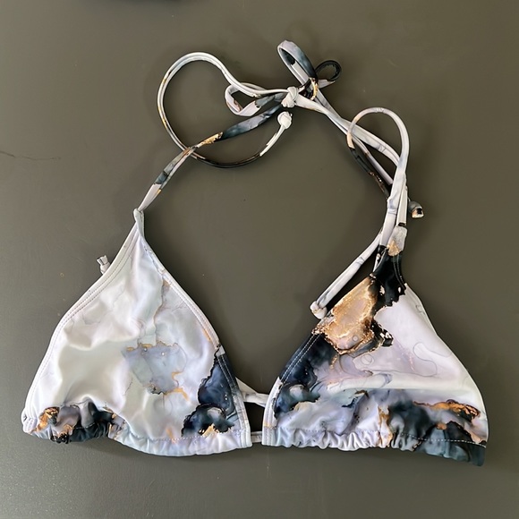 High waisted bikini with cover-up - Picture 3 of 4